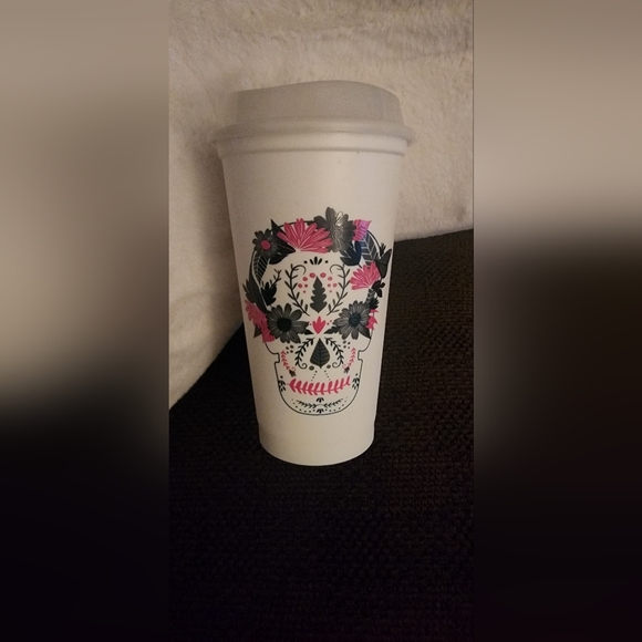 Starbucks Mexico edition glow in the dark lid - Picture 2 of 4